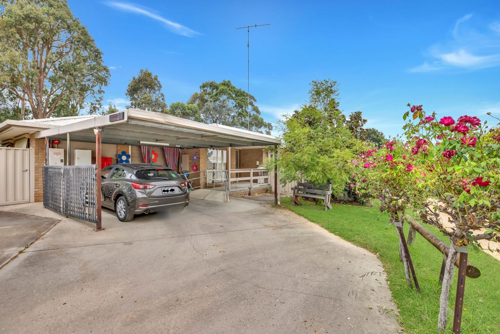 Bairnsdale: Basic house