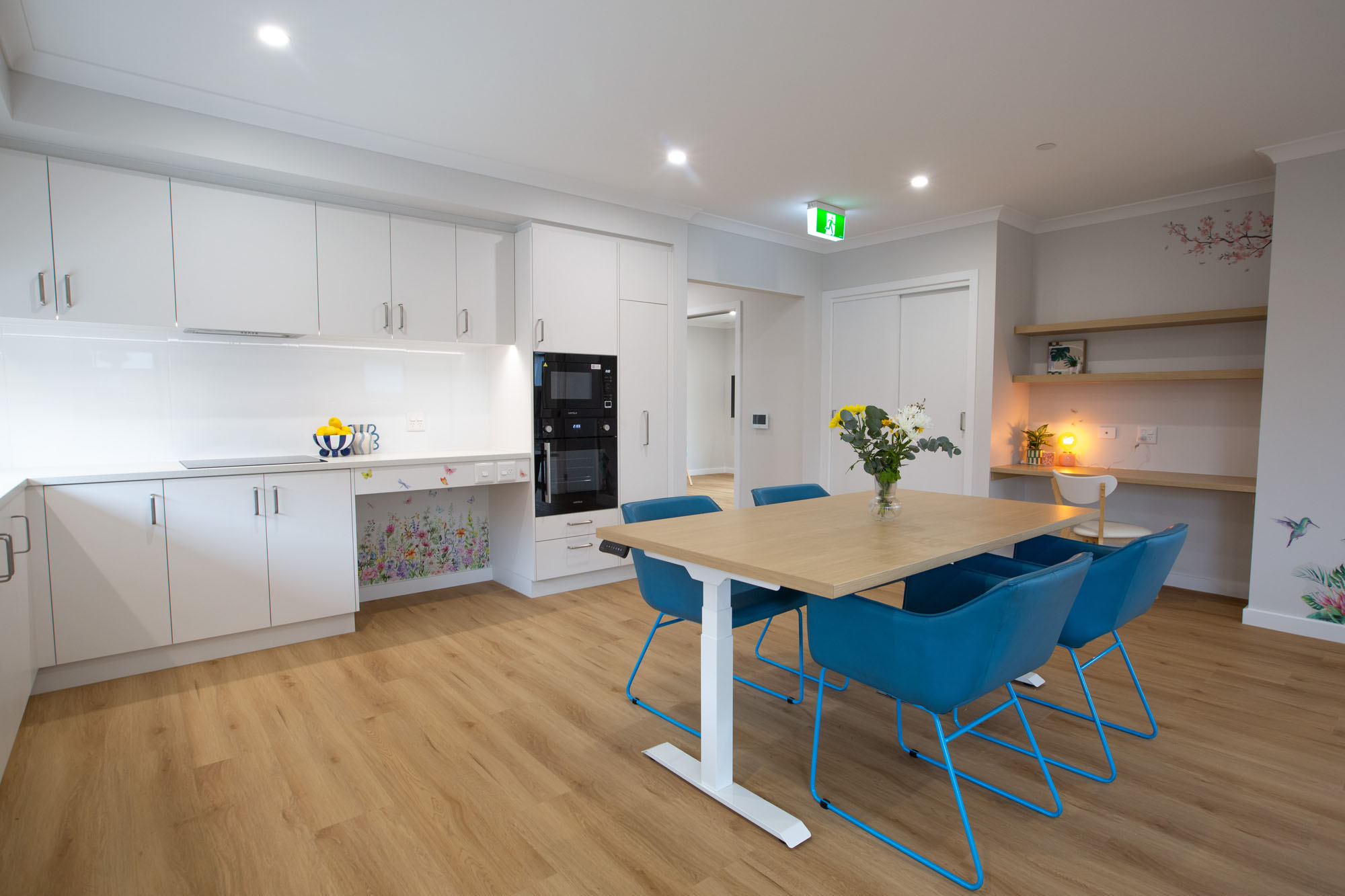 White St Morwell Kitchen