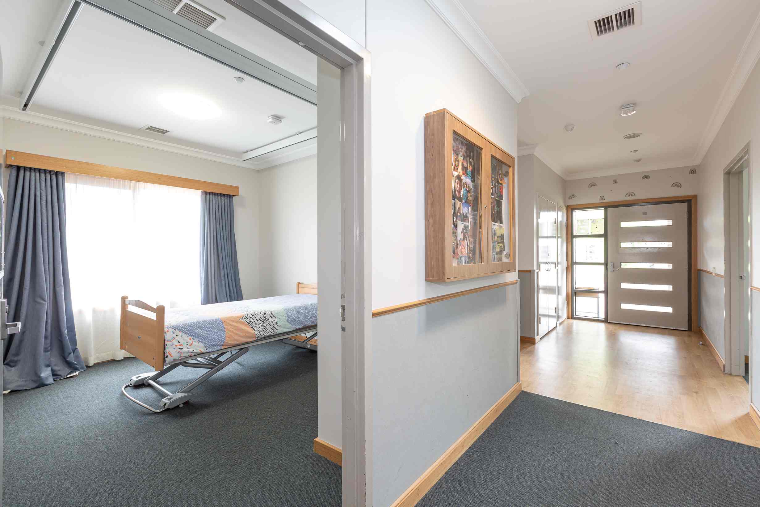 Kids respite Sebastopol bedroom hoist